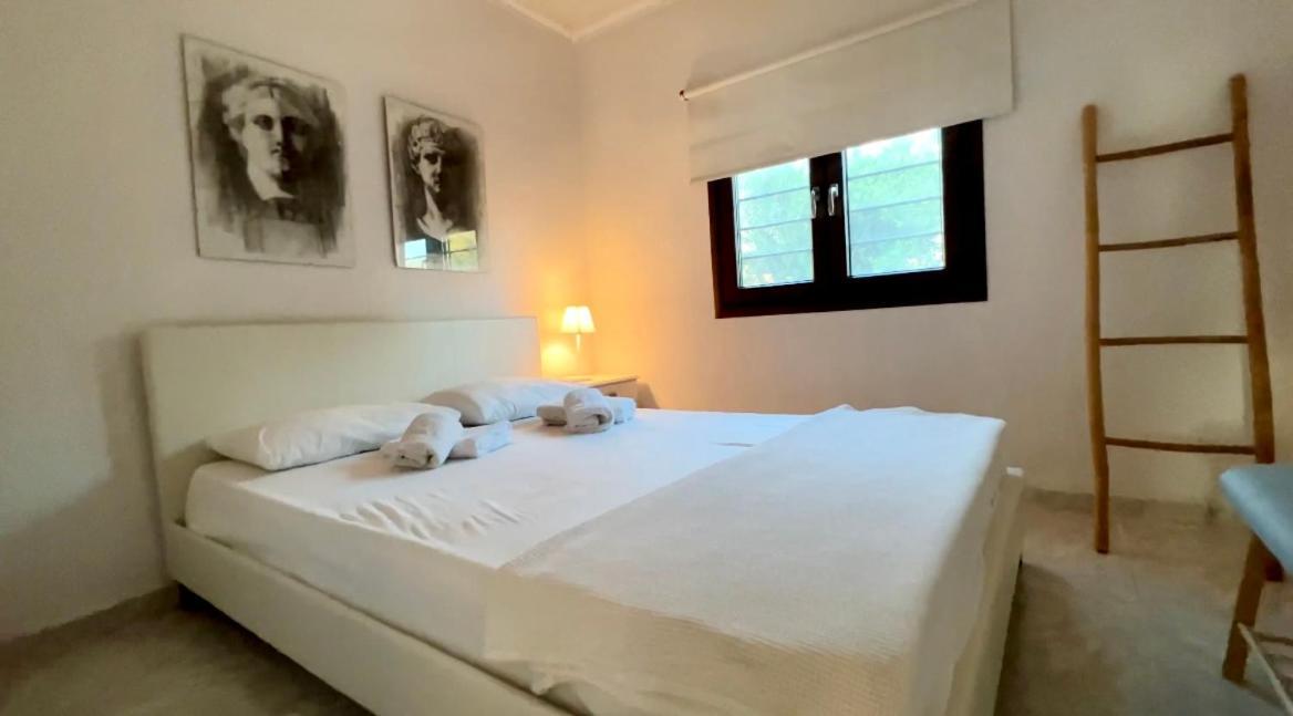 Anastasias Cottage Nea Iraklia Buitenkant foto