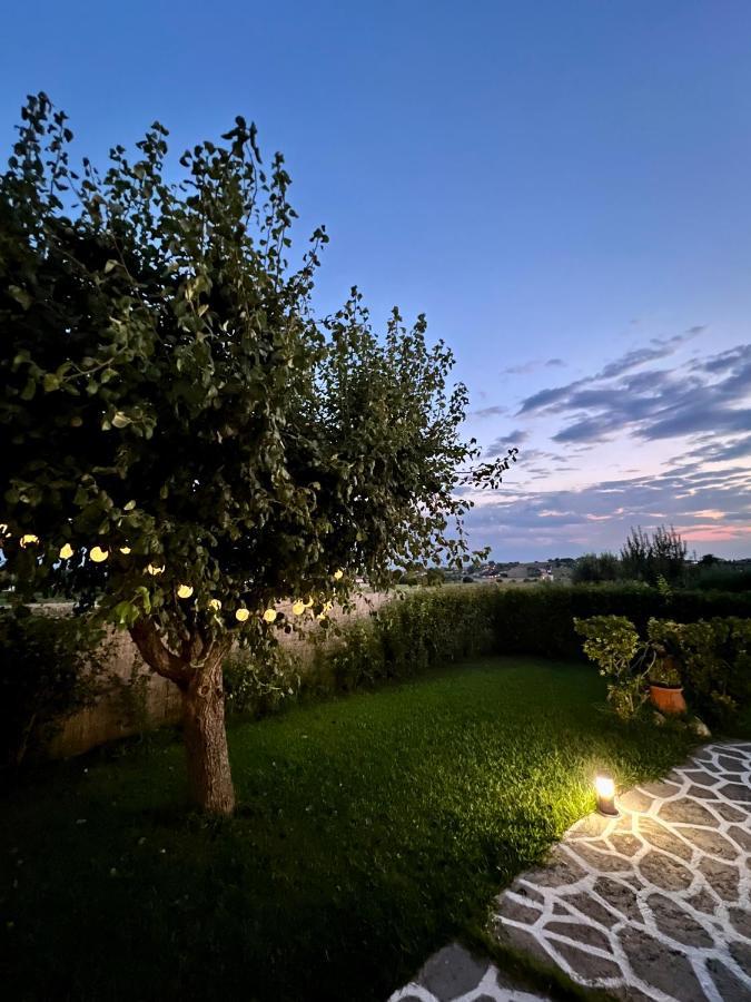 Anastasias Cottage Nea Iraklia Buitenkant foto