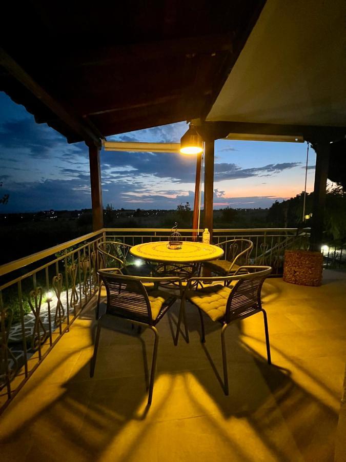Anastasias Cottage Nea Iraklia Buitenkant foto