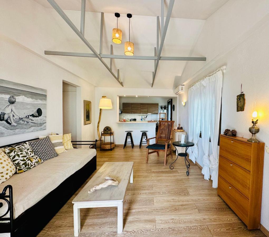 Anastasias Cottage Nea Iraklia Buitenkant foto